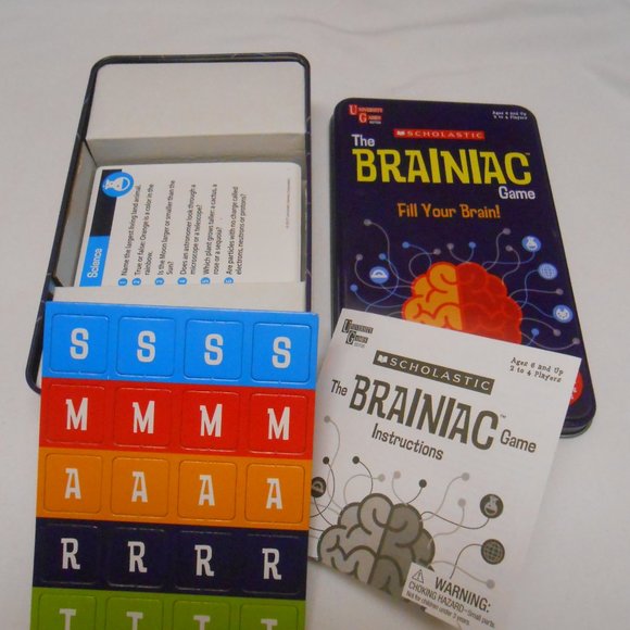 New Scholastic The Brainiac Game Fill your Brain! ages 6+ 🎁  2-4 players - Picture 5 of 11